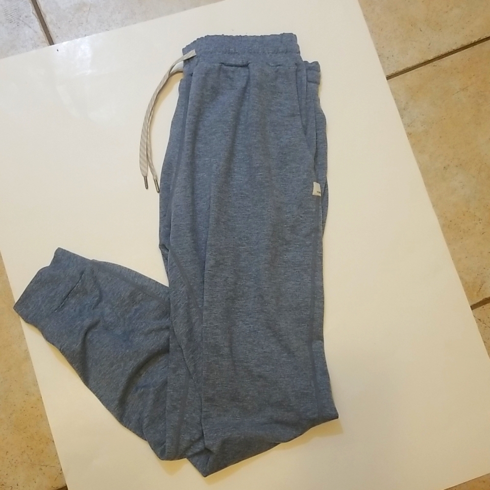 Vuori Performance Joggers